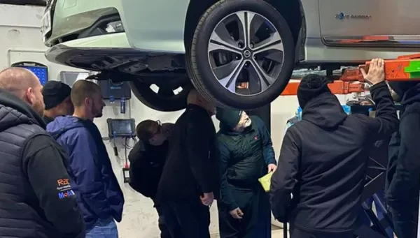 Cleevely Motors Launches IMI-Accredited Electric Vehicle Training Program